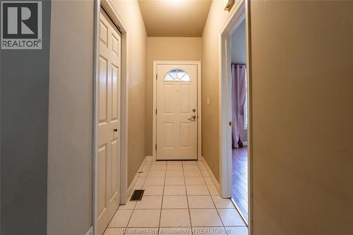 8 Mcintosh Avenue, Chatham, ON - Indoor Photo Showing Other Room