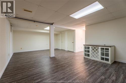 8 Mcintosh Avenue, Chatham, ON - Indoor