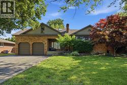 4330 CASGRAIN DRIVE Windsor, ON N9G 2B1