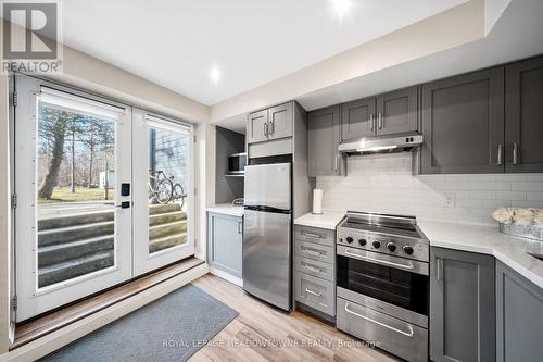 254 Main Street S, Halton Hills, ON - Indoor Photo Showing Kitchen With Stainless Steel Kitchen
