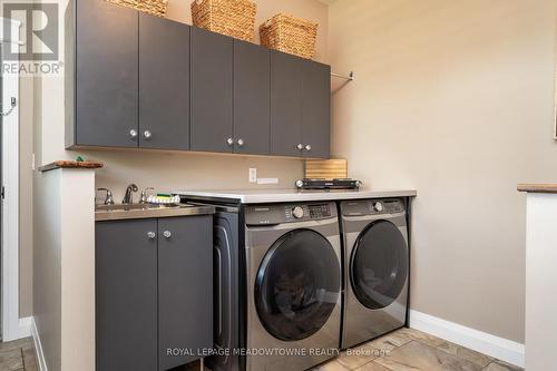 254 Main Street S, Halton Hills, ON - Indoor Photo Showing Laundry Room
