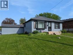 3 MAITLAND Avenue  Hamilton, ON L9A 3J4
