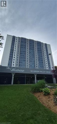 55 GREEN VALLEY Drive Unit# 404  Kitchener, ON N2P 1Z6
