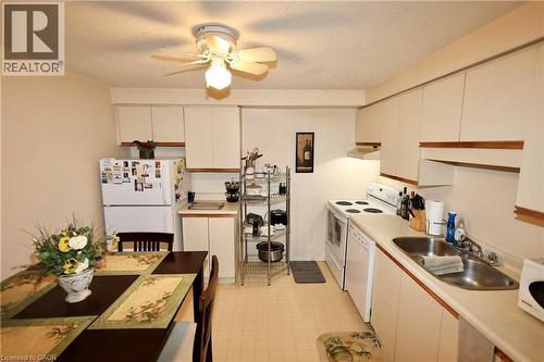 55 Green Valley Drive Unit# 404, Kitchener, ON - Indoor Photo Showing Kitchen With Double Sink