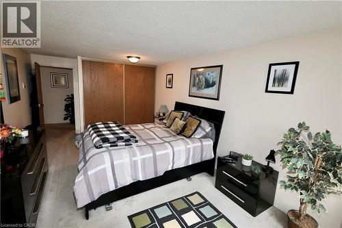 55 Green Valley Drive Unit# 404, Kitchener, ON - Indoor Photo Showing Bedroom