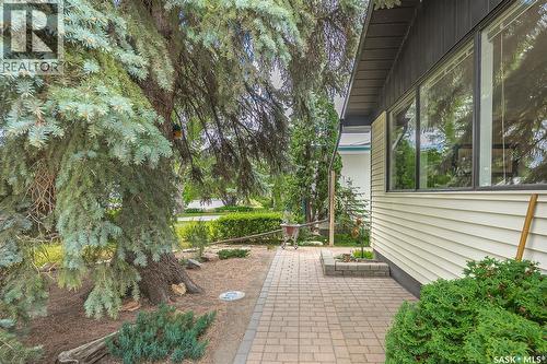 814 Arlington Avenue, Saskatoon, SK 