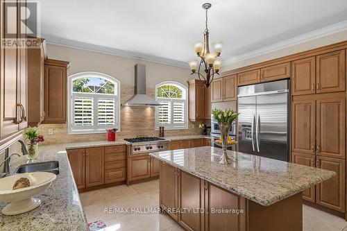 321 Grand Vellore Crescent, Vaughan, ON 