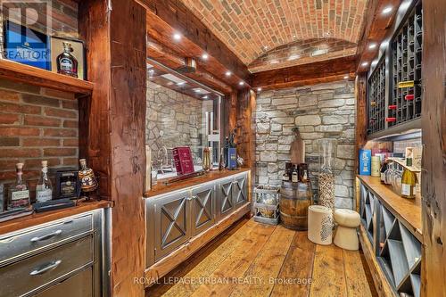 105 King Hills Lane, King, ON - Indoor Photo Showing Other Room