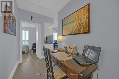 1525 - 7161 Yonge Street, Markham, ON 