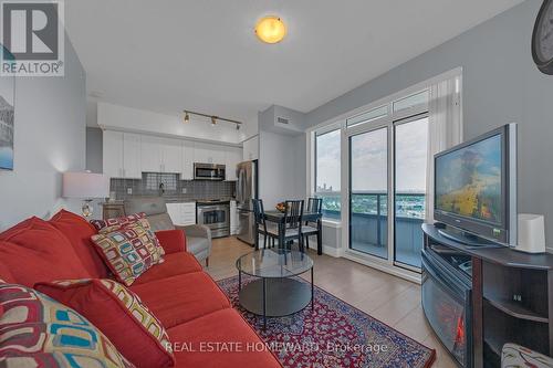 1525 - 7161 Yonge Street, Markham, ON 