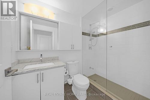 1525 - 7161 Yonge Street, Markham, ON 