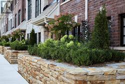 70A THOMAS STREET Mississauga, ON L5M 2R6