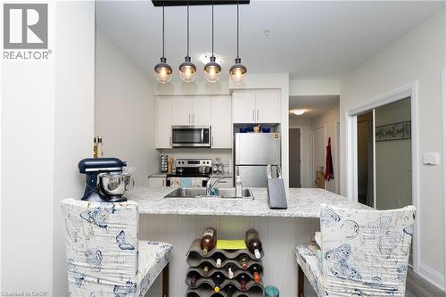 16 Concord Place Unit# 209, Grimsby, ON - Indoor Photo Showing Kitchen