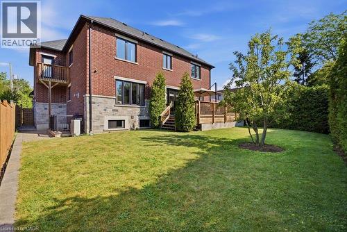 2470 Applewood Drive, Oakville, ON - Outdoor