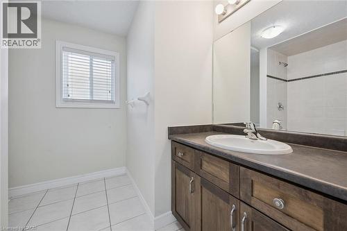 86 Upper Mercer Street, Kitchener, ON - Indoor Photo Showing Bathroom