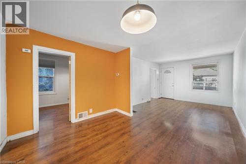 22 Agnes Street, Hamilton, ON - Indoor Photo Showing Other Room