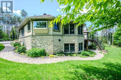 7 Nevis Ridge Drive, Oro-Medonte, ON - Outdoor