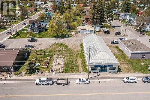 182 & 184 Main St, Thessalon, ON 