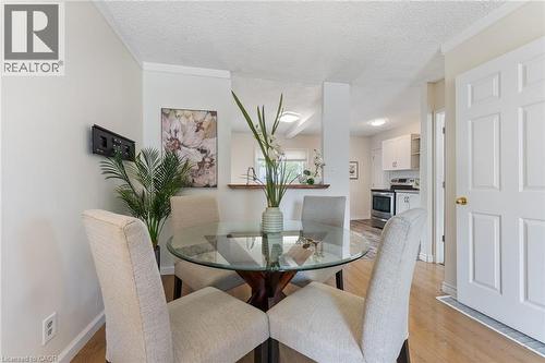 544 Mary Street, Hamilton, ON - Indoor Photo Showing Dining Room