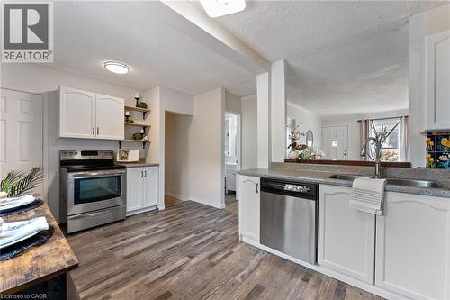 544 Mary Street, Hamilton, ON - Indoor Photo Showing Kitchen With Stainless Steel Kitchen