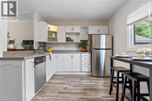 544 Mary Street, Hamilton, ON - Indoor Photo Showing Kitchen With Stainless Steel Kitchen