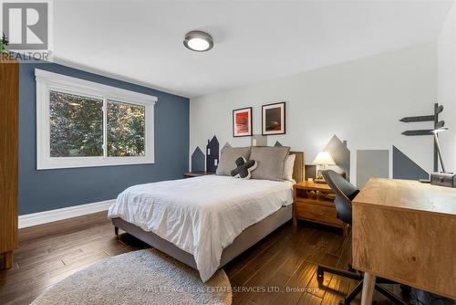 4163 Lakeshore Road, Burlington, ON - Indoor Photo Showing Bedroom