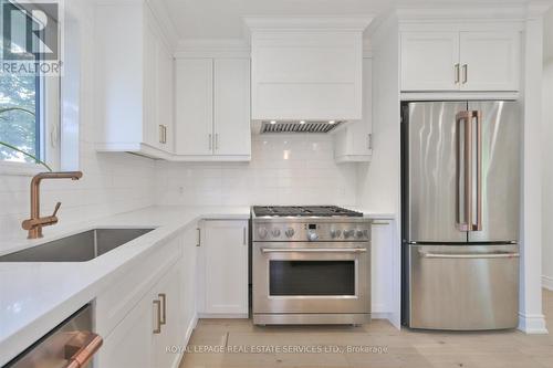 Chef's inspired Kitchen w 6 Burner Wolf Stove - 18 Celestine Drive, Toronto, ON 