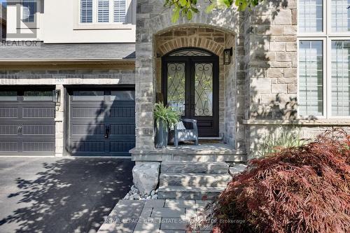 3456 Liptay Avenue, Oakville, ON - Outdoor