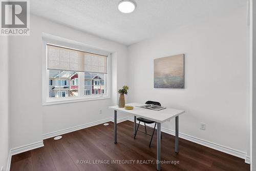 2619 Baynes Sound Way, Ottawa, ON - Indoor Photo Showing Office