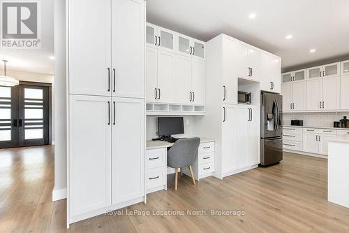 429540 8Th B Concession, Grey Highlands, ON - Indoor Photo Showing Kitchen