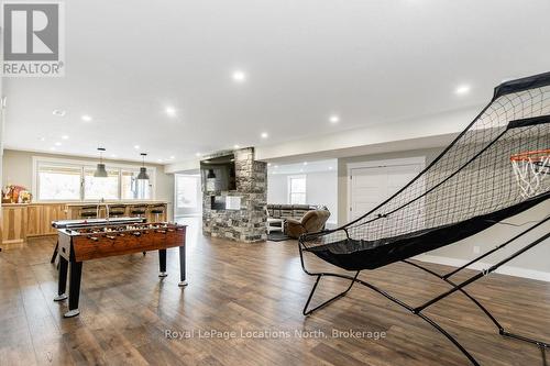 429540 8Th B Concession, Grey Highlands, ON - Indoor Photo Showing Other Room