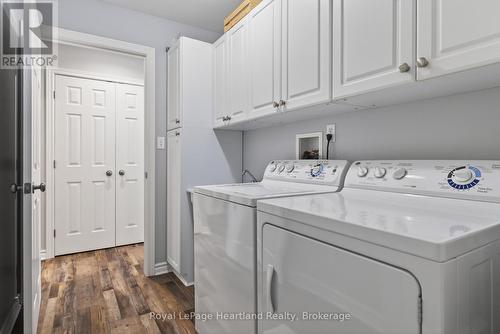 86 Huron Street W, South Huron (Exeter), ON - Indoor Photo Showing Laundry Room