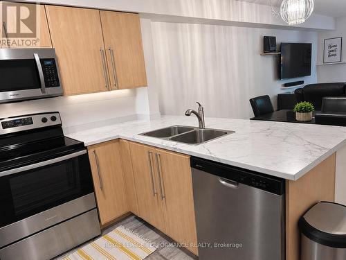 33 - 59 Strathaven Private, Ottawa, ON 