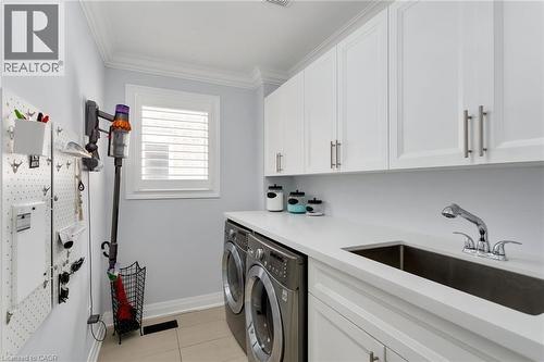 3456 Liptay Avenue, Oakville, ON - Indoor Photo Showing Laundry Room