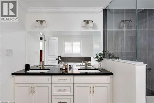 3456 Liptay Avenue, Oakville, ON - Indoor Photo Showing Bathroom