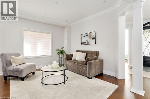 3456 Liptay Avenue, Oakville, ON - Indoor Photo Showing Living Room