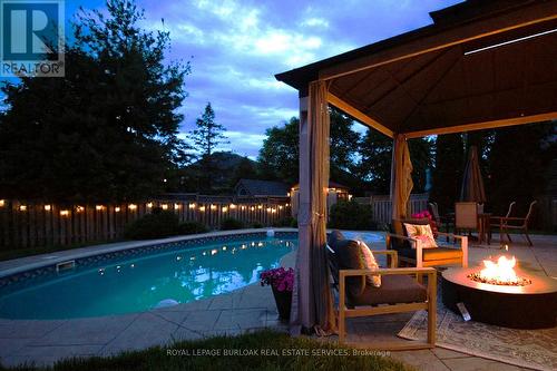36 Wiltshire Place, Hamilton, ON - Outdoor With In Ground Pool With Deck Patio Veranda