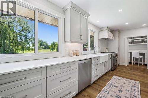 103 Gilkison Street, Elora, ON - Indoor Photo Showing Kitchen With Upgraded Kitchen