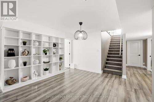 31 Gavin Crescent, Quinte West (Murray Ward), ON - Indoor Photo Showing Other Room