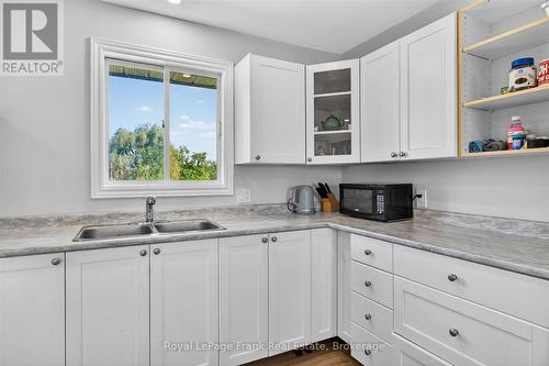 394 7Th Line Road, Douro-Dummer, ON - Indoor Photo Showing Kitchen With Double Sink