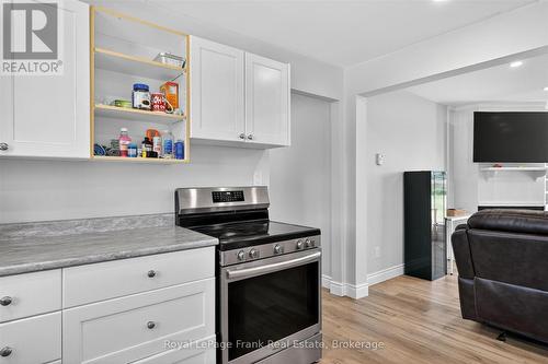 394 7Th Line Road, Douro-Dummer, ON - Indoor Photo Showing Kitchen