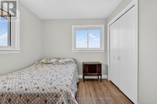 394 7Th Line Road, Douro-Dummer, ON - Indoor Photo Showing Bedroom