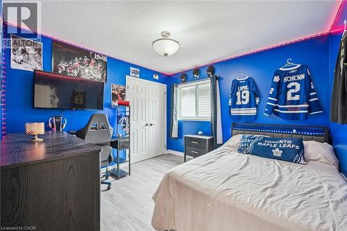 44 Mcnichol Drive, Cambridge, ON - Indoor Photo Showing Bedroom
