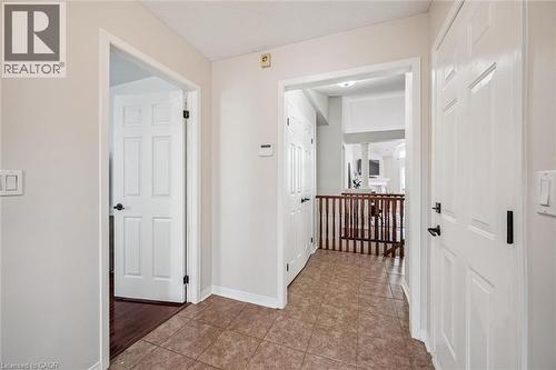 44 Mcnichol Drive, Cambridge, ON - Indoor Photo Showing Other Room