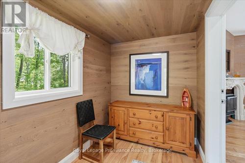 304 Lakeview Lane, Tweed (Hungerford (Twp)), ON - Indoor Photo Showing Other Room