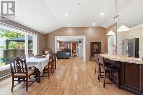 304 Lakeview Lane, Tweed (Hungerford (Twp)), ON - Indoor Photo Showing Dining Room