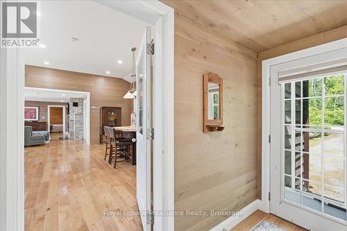 304 Lakeview Lane, Tweed (Hungerford (Twp)), ON - Indoor Photo Showing Other Room