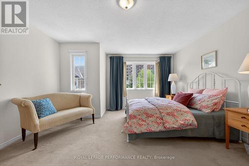 147 Fordham Private, Ottawa, ON - Indoor Photo Showing Bedroom