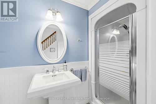 65 Prince Edward Street, Brighton, ON - Indoor Photo Showing Bathroom
