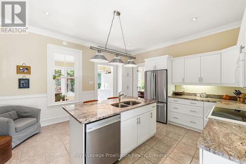65 Prince Edward Street, Brighton, ON - Indoor Photo Showing Kitchen With Double Sink With Upgraded Kitchen